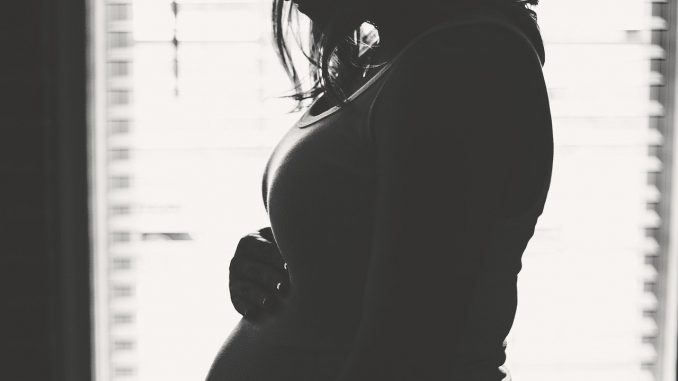 Coronavirus-may-double-severe-complications-in-pregnancy.jpg