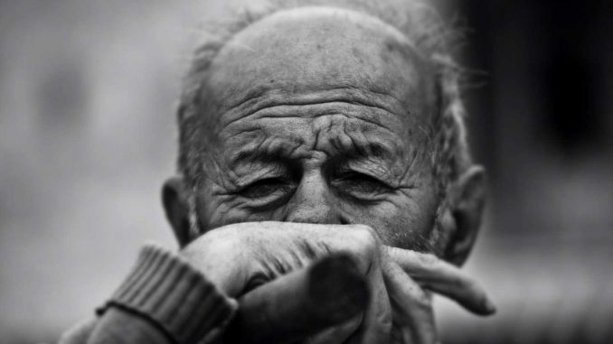 Disadvantaged-older-adults-face-greater-risk-of-function-cognition-decline-after-ICU-admission.jpg
