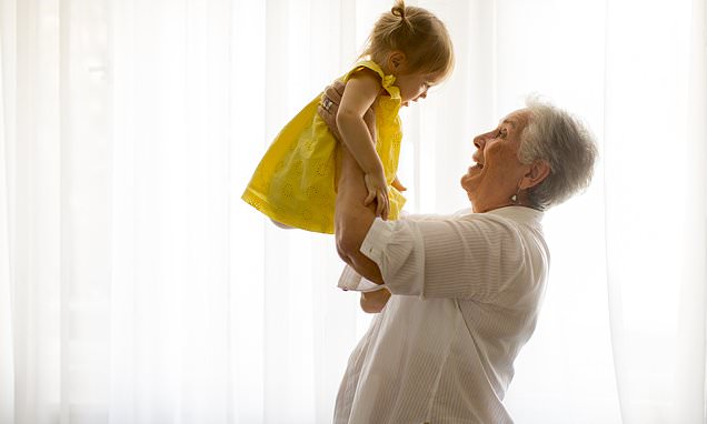 Kids-born-in-2070-could-live-until-age-150-anti-ageing-experts-say.jpg