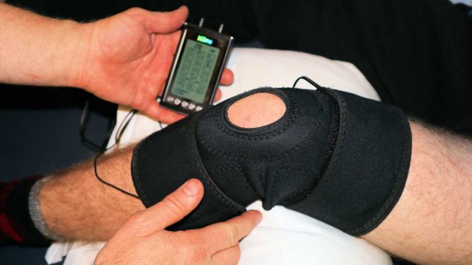 cfarmafotoknee-brace.jpg