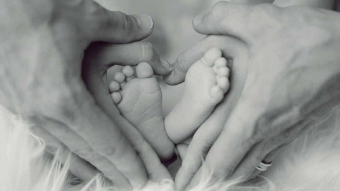 Can-paid-parental-leave-help-prevent-newborn-deaths.jpg