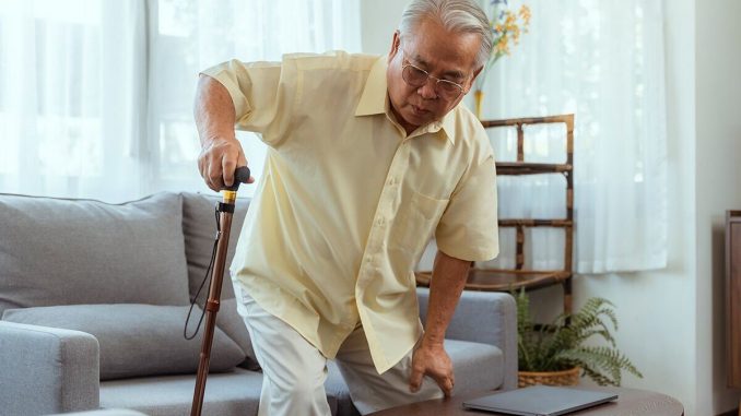 Eight-at-home-knee-exercises-to-tackle-arthritis-this-winter.jpg