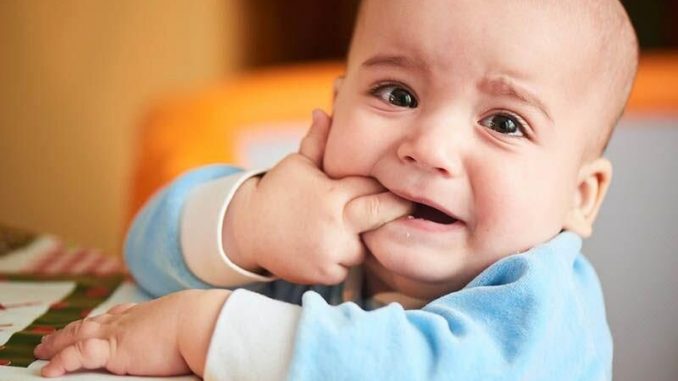 Teething-symptoms-and-how-to-help-your-baby-get-relief.jpg