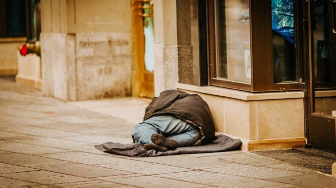 Hotter-temperatures-linked-to-increased-risk-of-hospitalization-in-Londons-homeless-population.jpg
