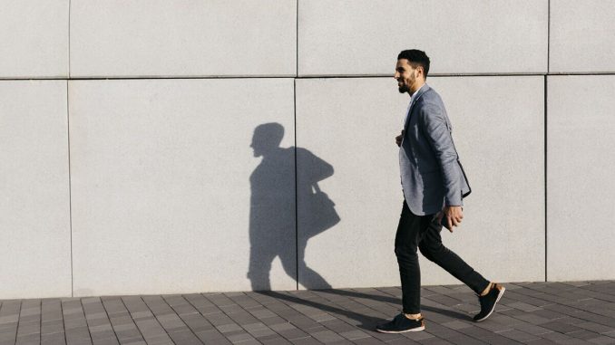 Exact-number-of-steps-we-need-to-walk-every-day-to-avoid-an-early-death-study.jpg